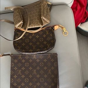 Sold trying to delete sorry for the mistake !